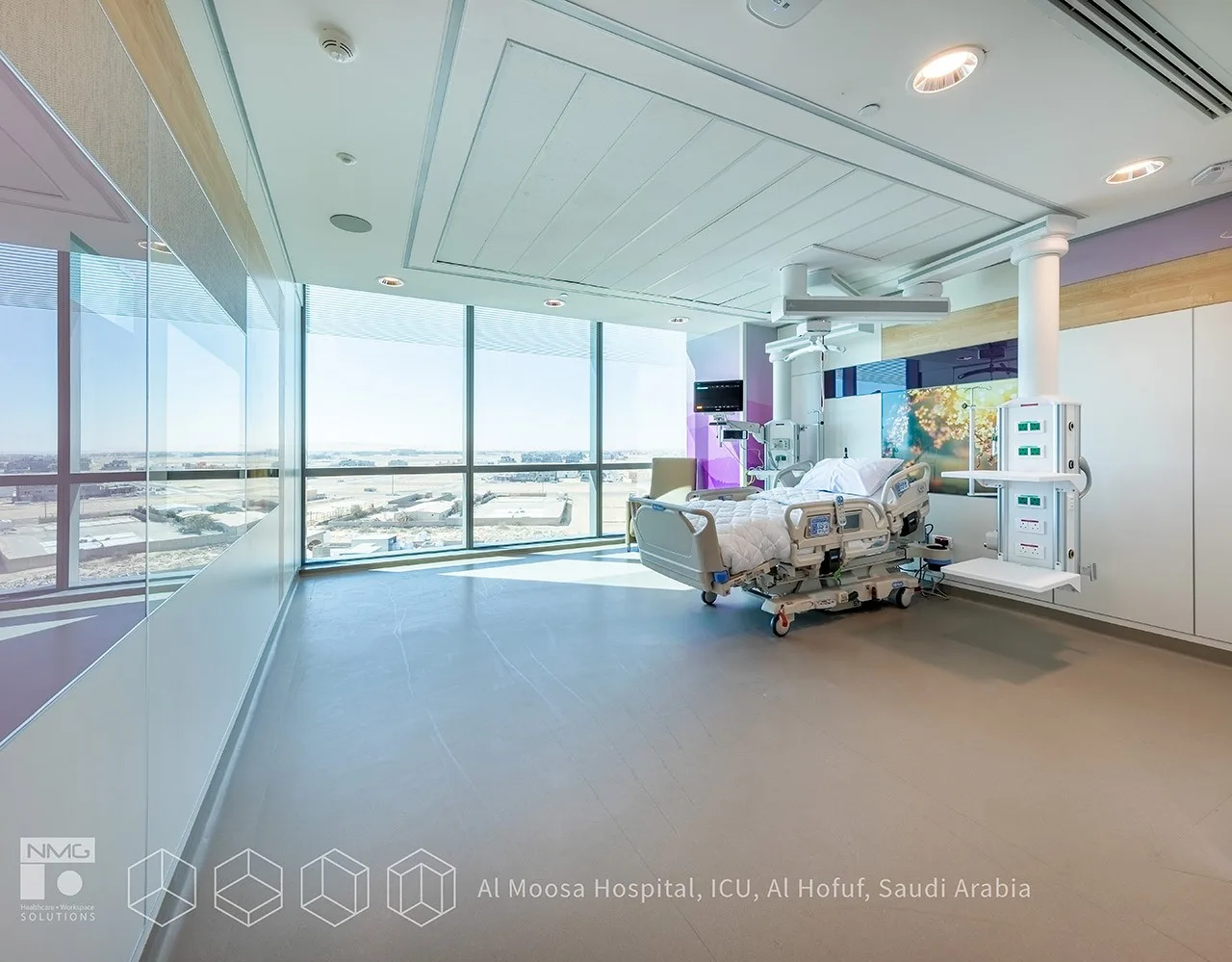 Al Moussa Hospital patient room